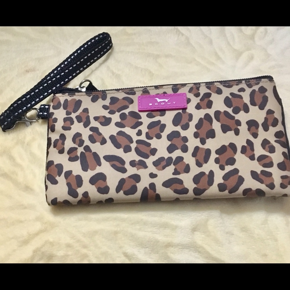 Scout wristlet